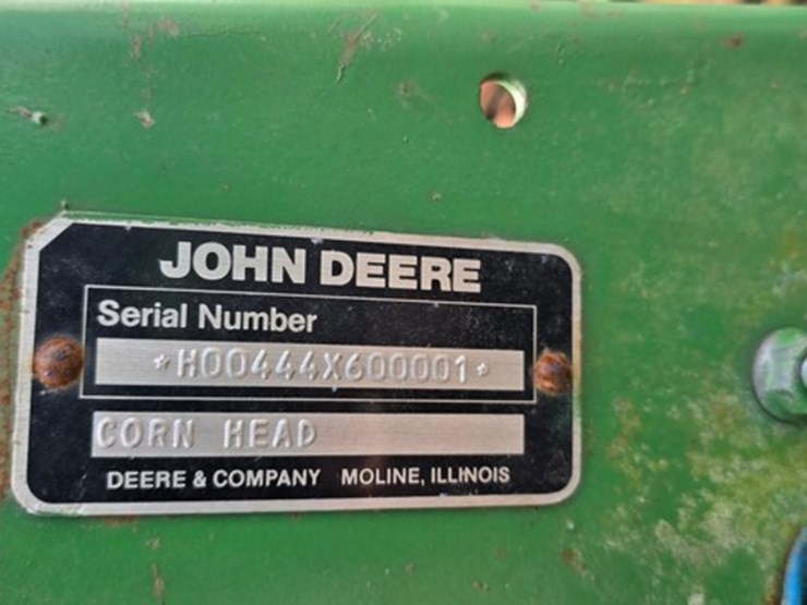 john-deere-444-image-15