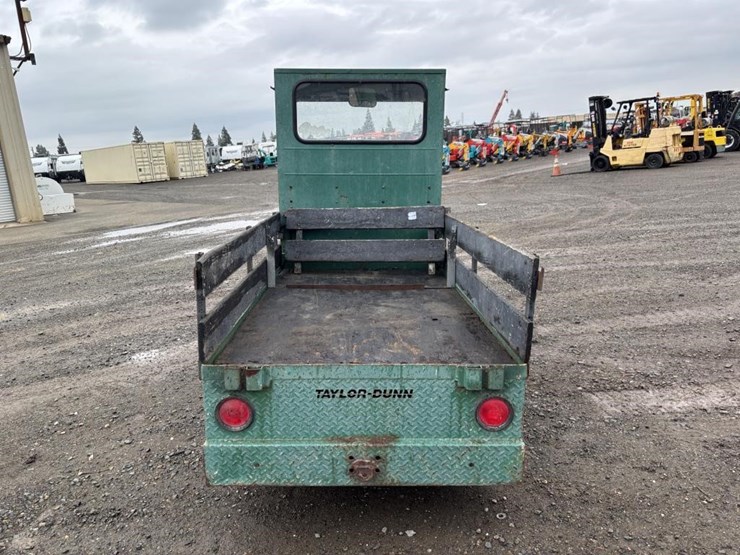 taylor-dunn-b2-48-image-6
