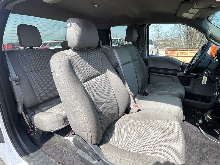 #5673-•-2015-f150-xlt-4x4-extended-cab-(has-wi-title)-image-86