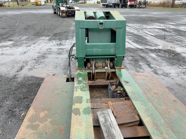 2002-rogers-lowbed-image-29