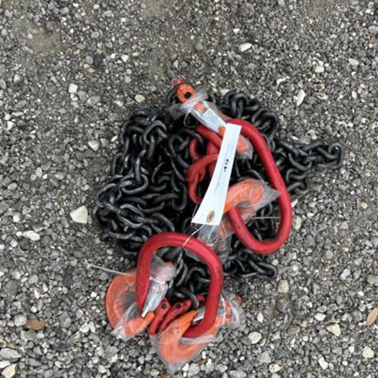 #49 • (2) 5/16" 7' G80 Double Chain Sling
