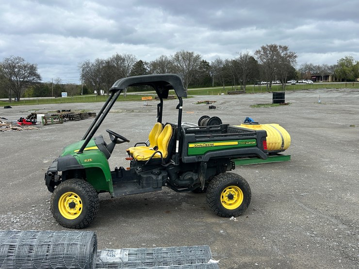 john-deere-gator-image-1