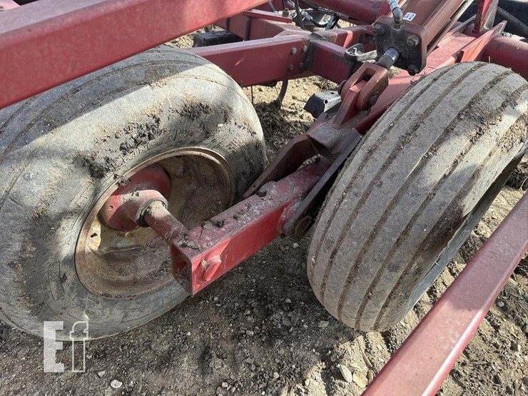 case-ih-4900-image-15