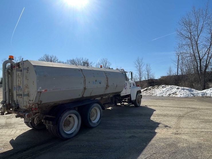 1987-ford-ltl9000-image-5