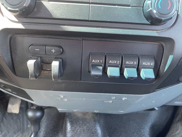 #5678-•-2015-f250-4x4-extended-cab-(has-wi-title)-image-70