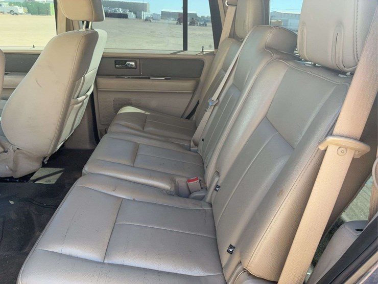 2007-ford-expedition-xlt-image-14