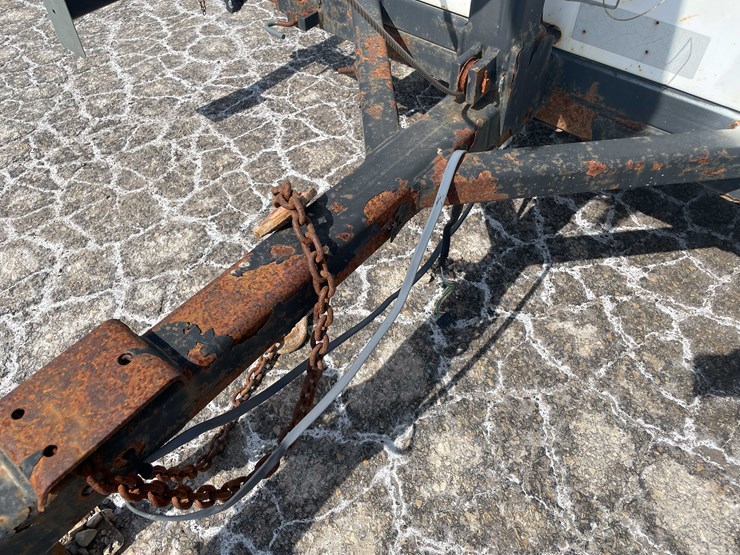 #5692-•-wacker-light-tower-image-12