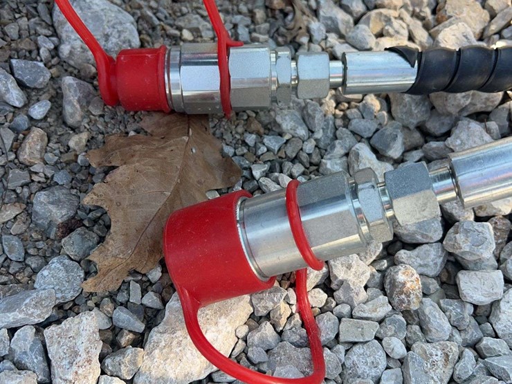 sdlanch-mini-skid-steer-dozer-blade-image-3