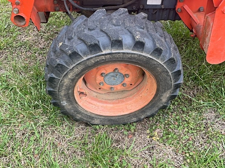 kubota-l3710-image-4