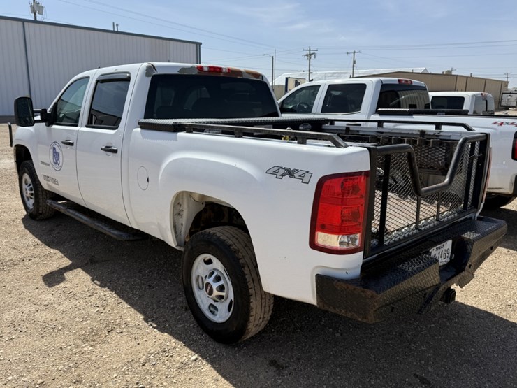 2013-gmc-sierra-2500hd-image-7