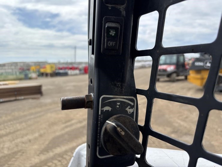 2018-bobcat-s595-image-25