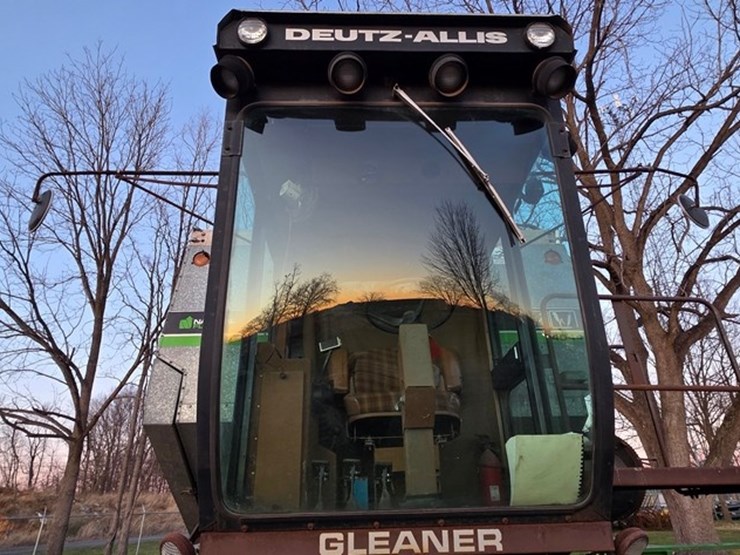 gleaner-r40-image-36