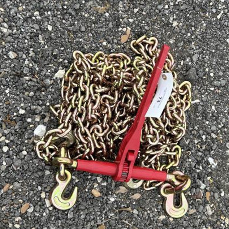 #73 • (2) 3/8" 20' Chains & (1) 9,200 lb Boomer