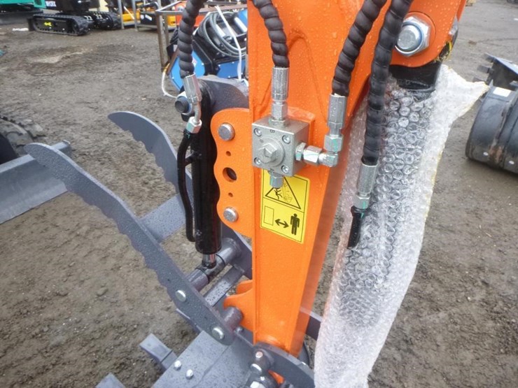 aboss-gh25-hydraulic-excavator-image-12