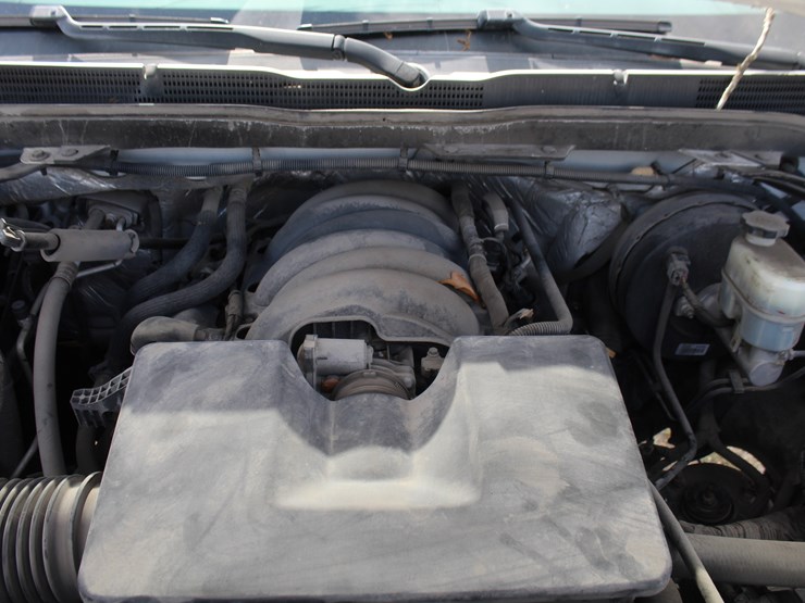 2015-chevrolet-1500-image-25