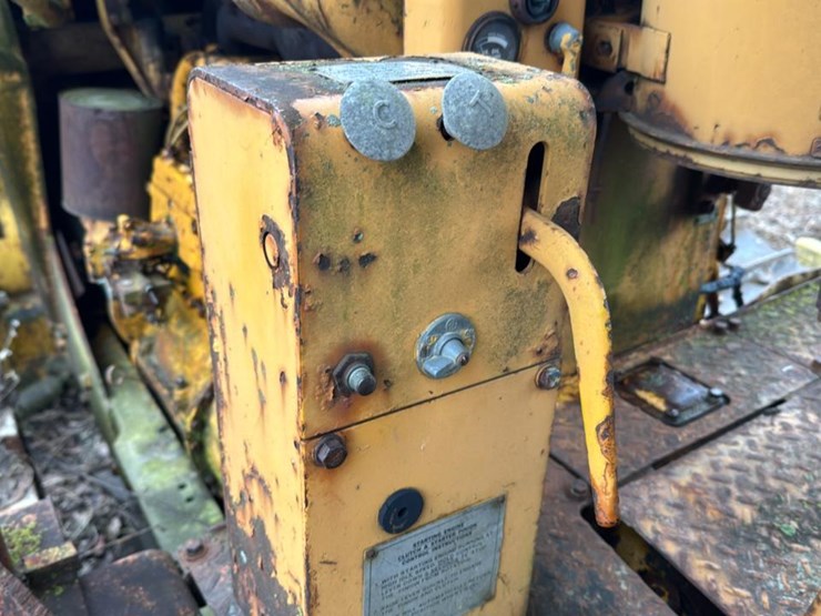 caterpillar-d7-image-36