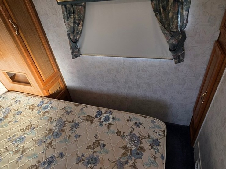 1998-sunline-camper-(title)-image-49