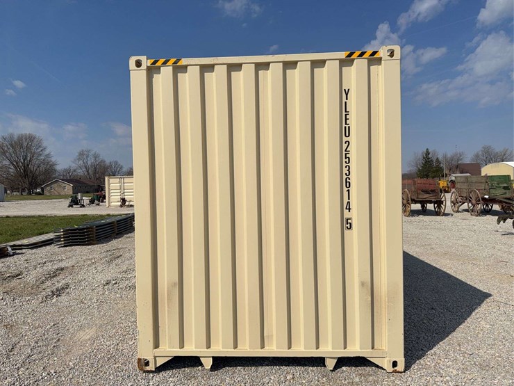 40-foot-shipping-container-image-3