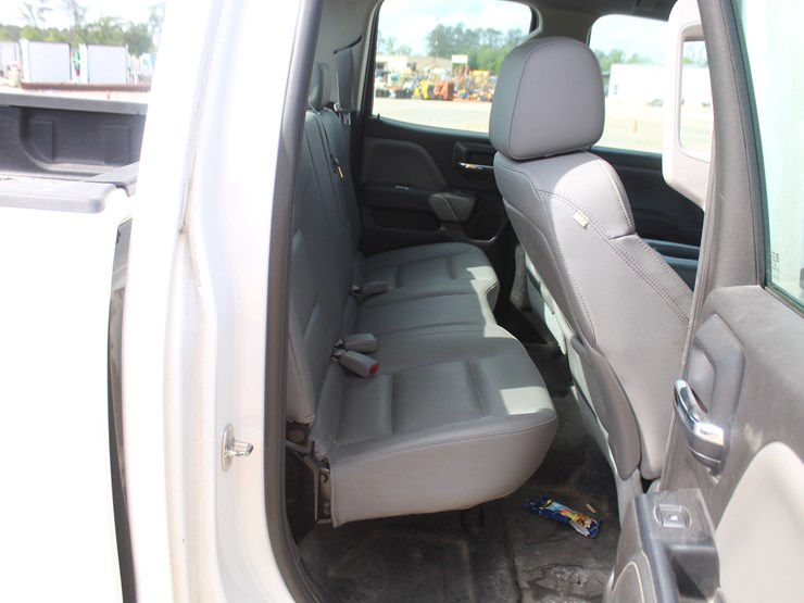 2015-chevrolet-1500-image-12