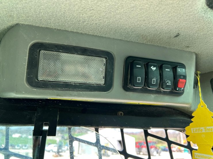 caterpillar-259d3-image-27