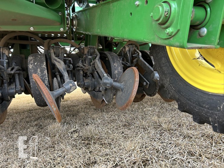 2014-john-deere-1990ccs-image-39