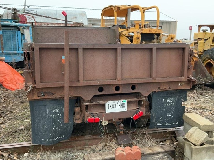 1991-chevrolet-cheyenne-3500-image-4