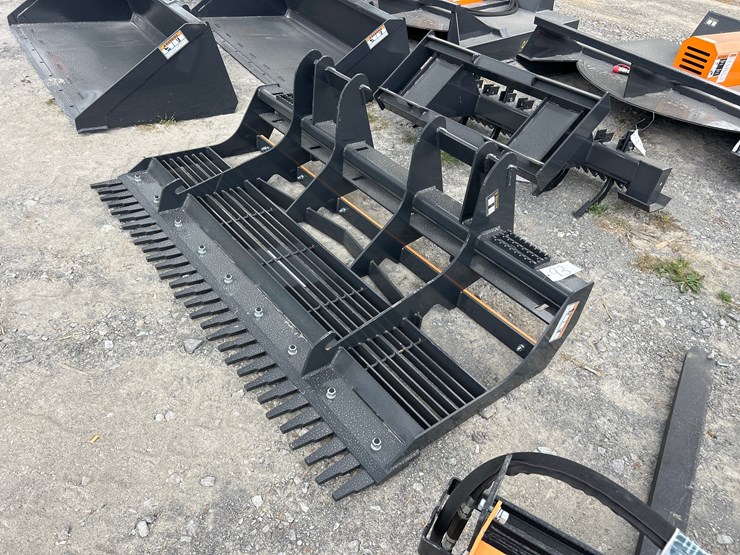 #93-•-78”-skid-steer-land-leveler-image-1