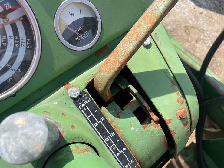 1961-john-deere-2010-image-35