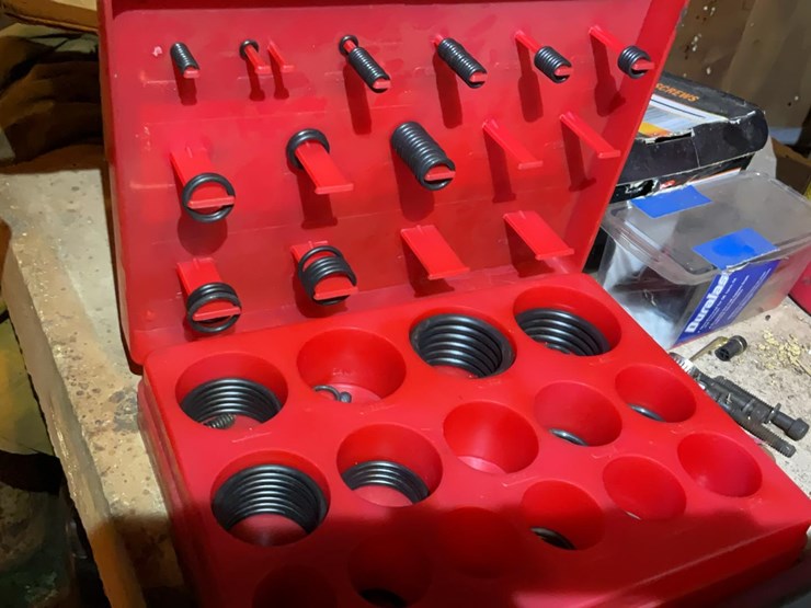 #270-•-shelf-with-welding-supplies-image-7