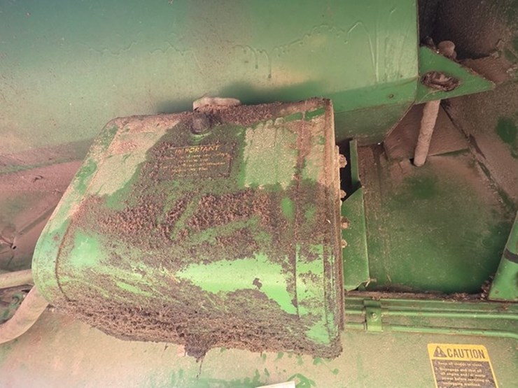 john-deere-6600-image-36