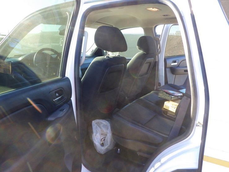 2014-chevrolet-tahoe-image-7