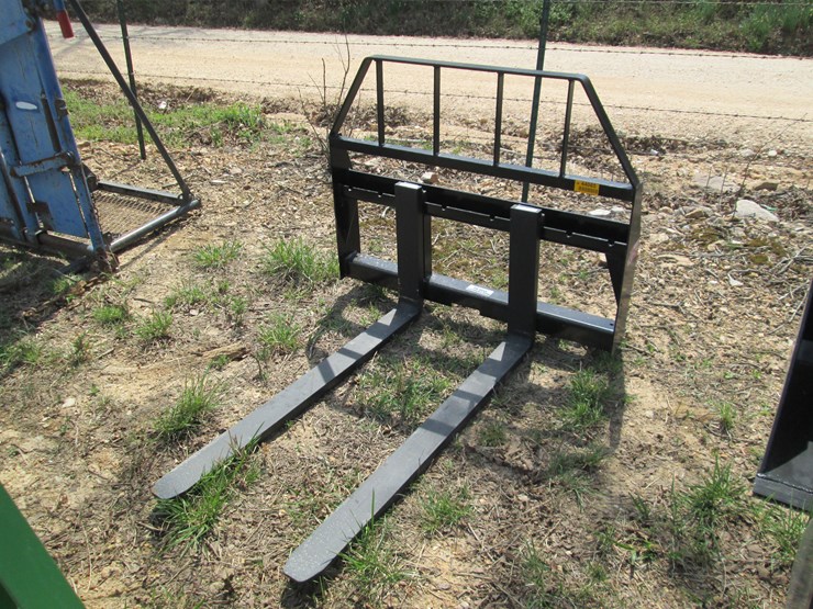 #44065-•-4'-skid-steer-forks-image-1