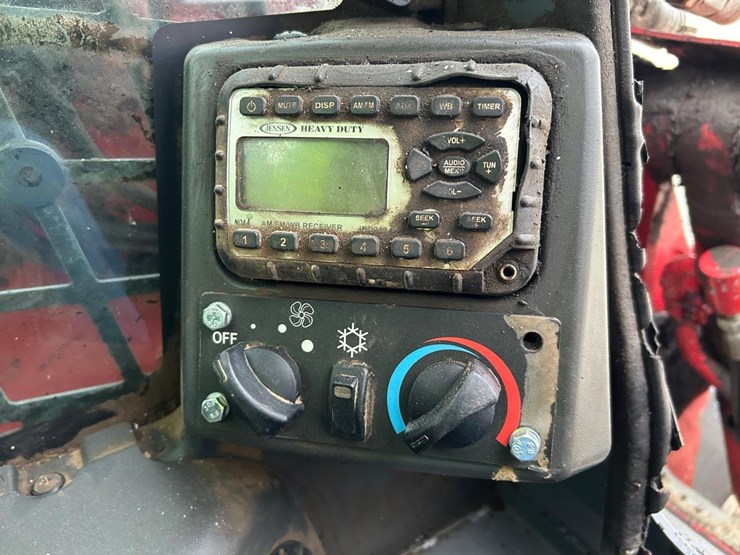 takeuchi-tl12-image-27