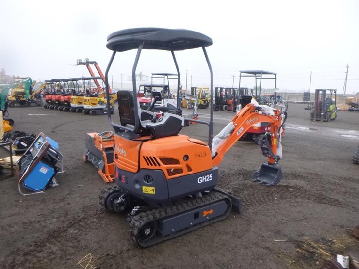 aboss-gh25-hydraulic-excavator-image-3