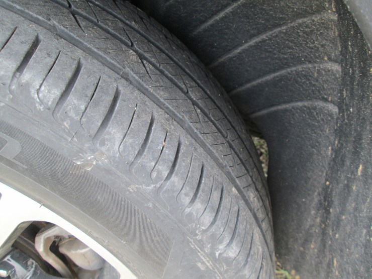 2019-hyundai-santa-fe-image-5