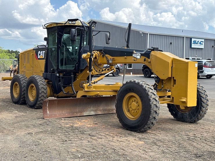 2011-caterpillar-140m2-vhp-plus-image-7