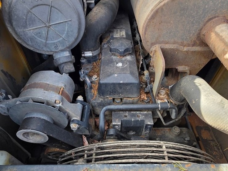 john-deere-270-image-30