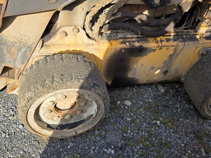 new-holland-ls180-image-23