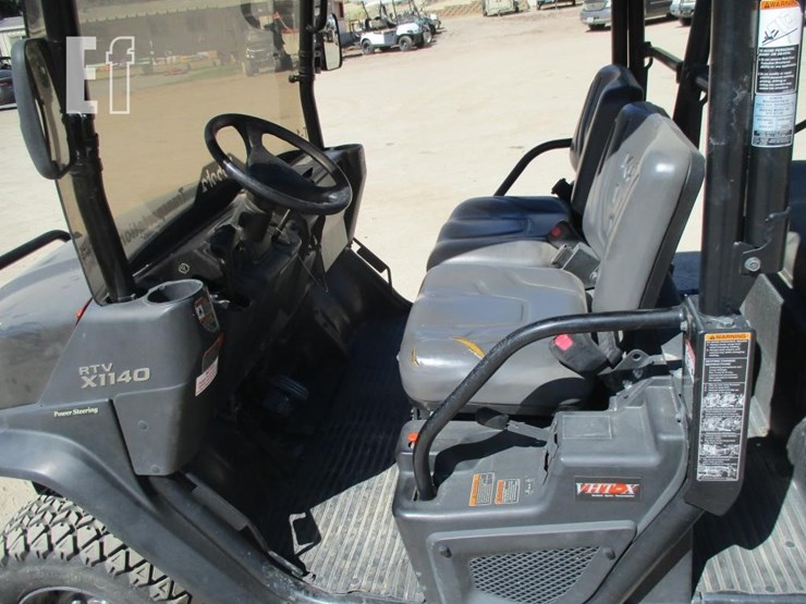 2019-kubota-rtvx1140-image-7