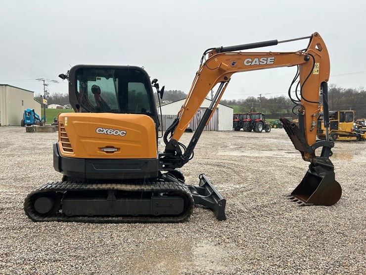2019-case-cx60c-image-5