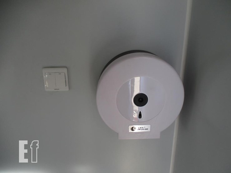 51"x43"x89"-single-stall-restroom-image-6