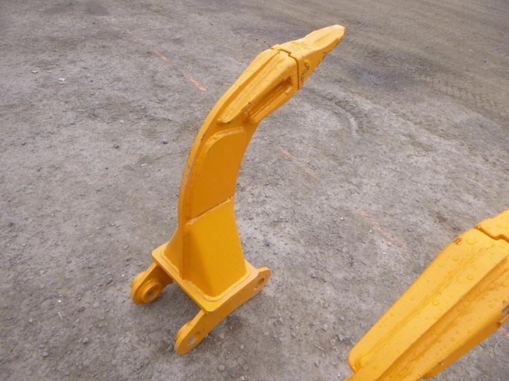 caterpillar-305-image-3