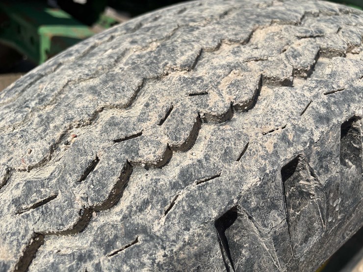 1961-john-deere-2010-image-17