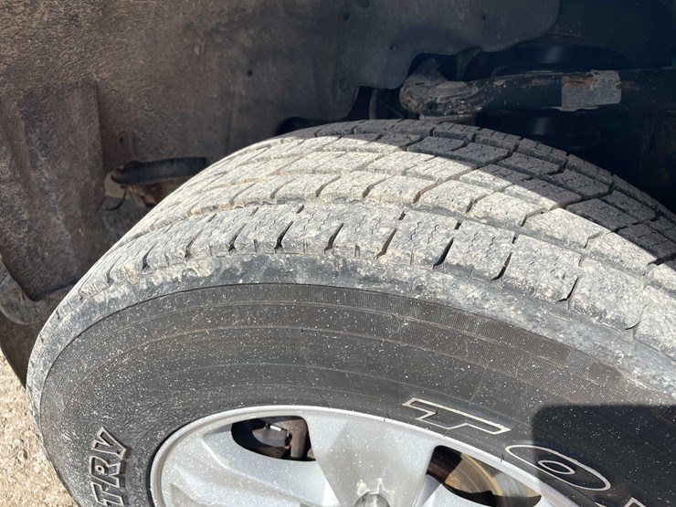 #5673-•-2015-f150-xlt-4x4-extended-cab-(has-wi-title)-image-15