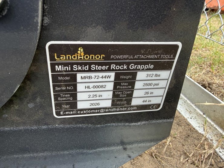 #40-•-mini-skid-steer-rock-grapple-bucket-image-5