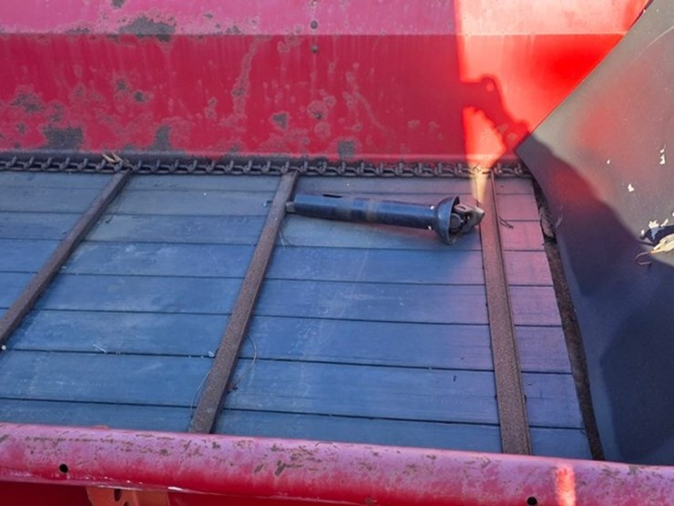 new-holland-155-image-8