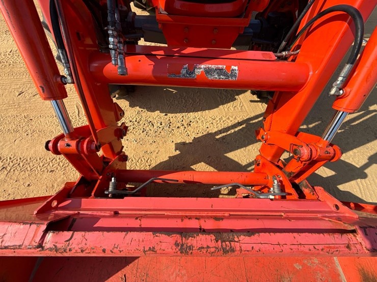 kubota-m7060-image-12