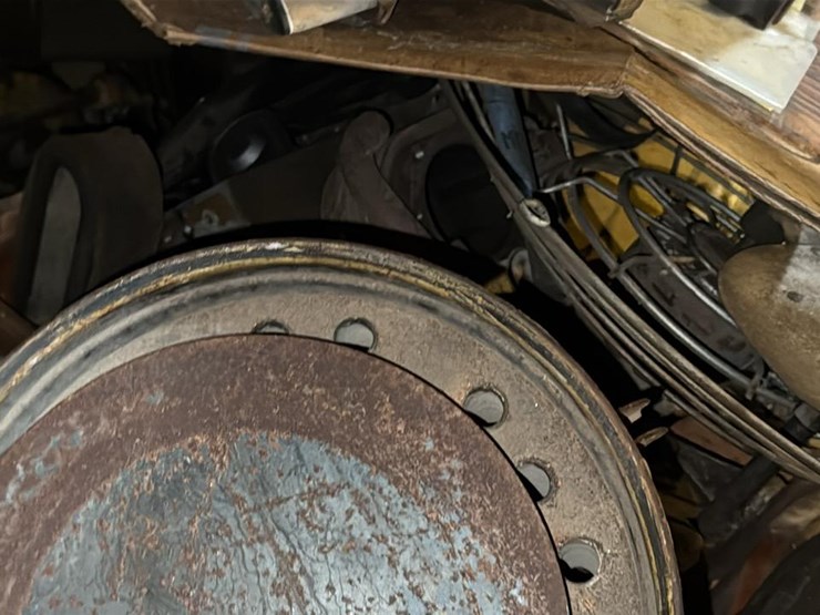 #262-•-engine-parts-image-8