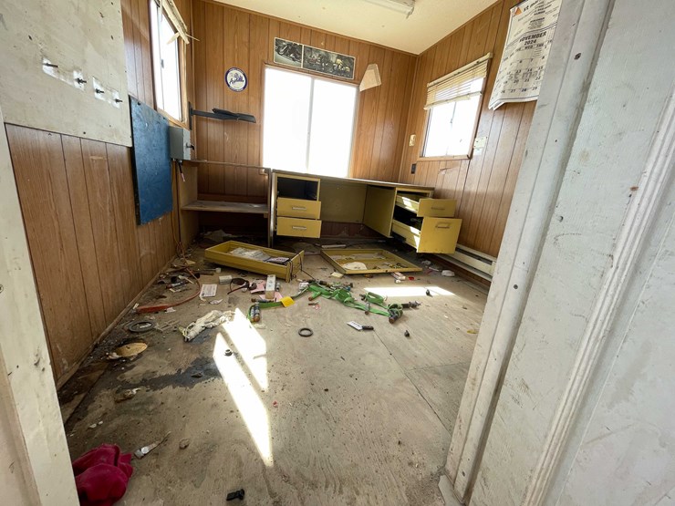 #5667-•-job-office-trailer-image-34