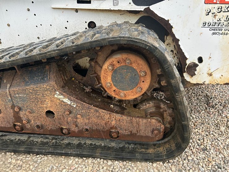 bobcat-t320-image-18